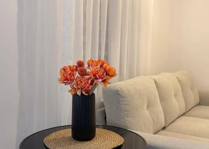 Апартаменти Mountain